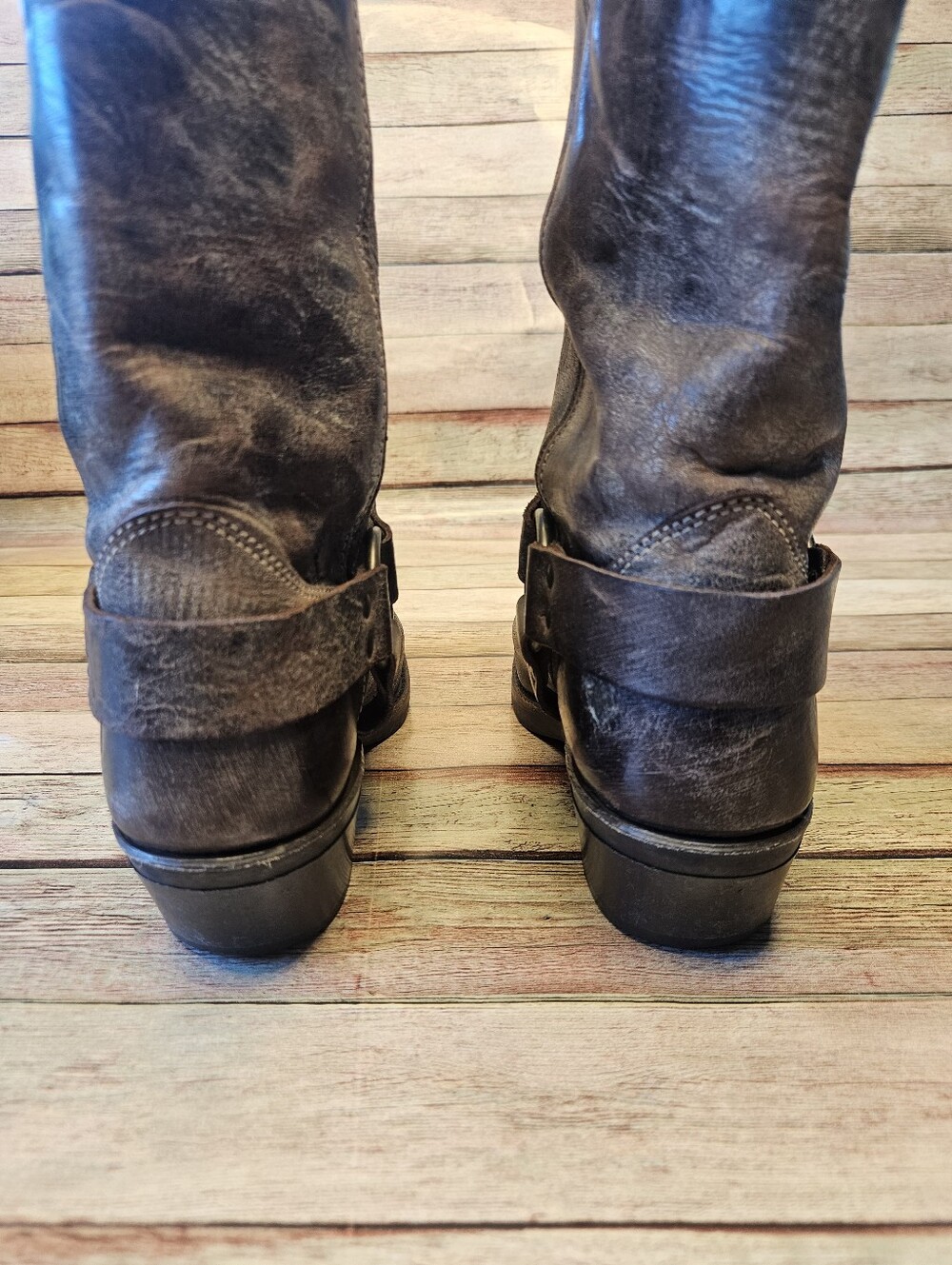 Frye Harness 15R boots are crafted from distressed brown leather - Picture 7 of 14